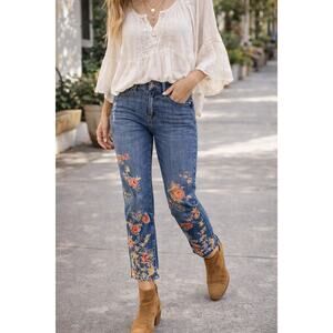 Chico’s Girlfriend Slim Leg Ankle Jeans Floral Embroidered Stretch Denim Size  4